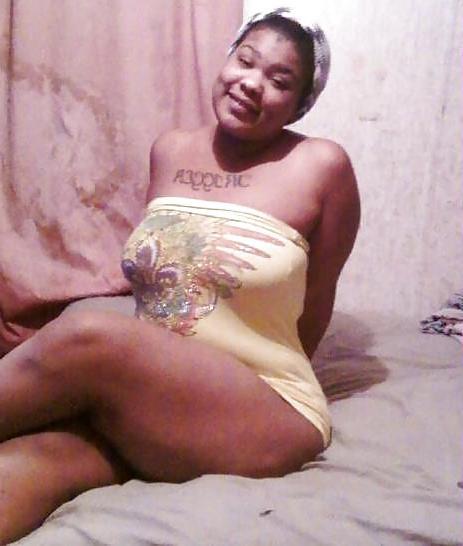 8P GHETTO CHICS