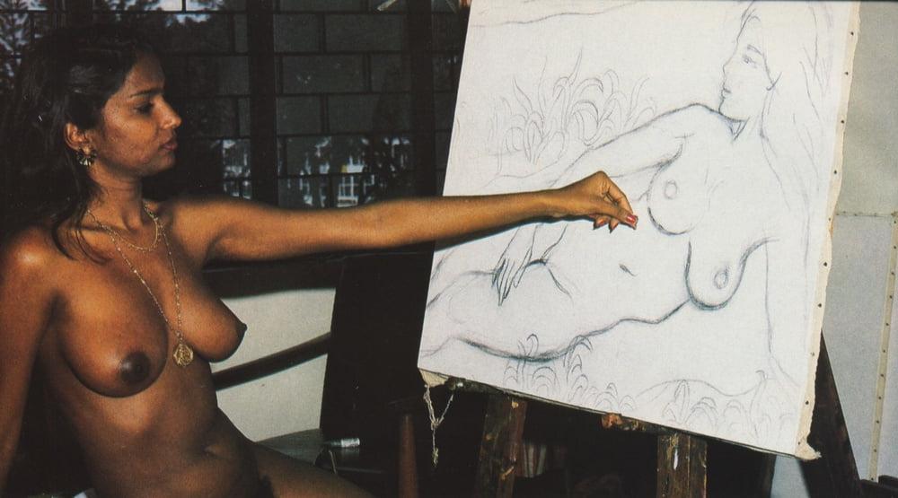 25P Vintage Nudists 35