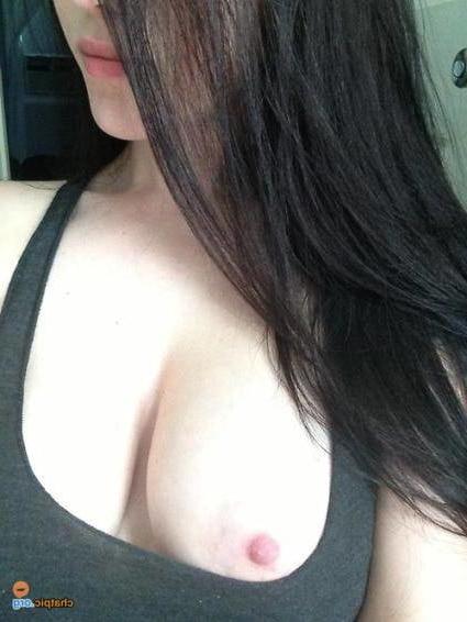 25P Sexy amateur brunette webslut with big real tits reposted