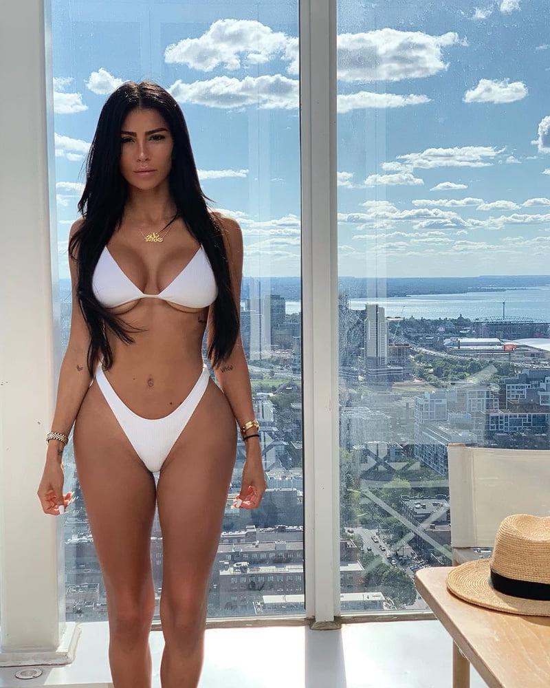25P Persian Iranian Models - 1