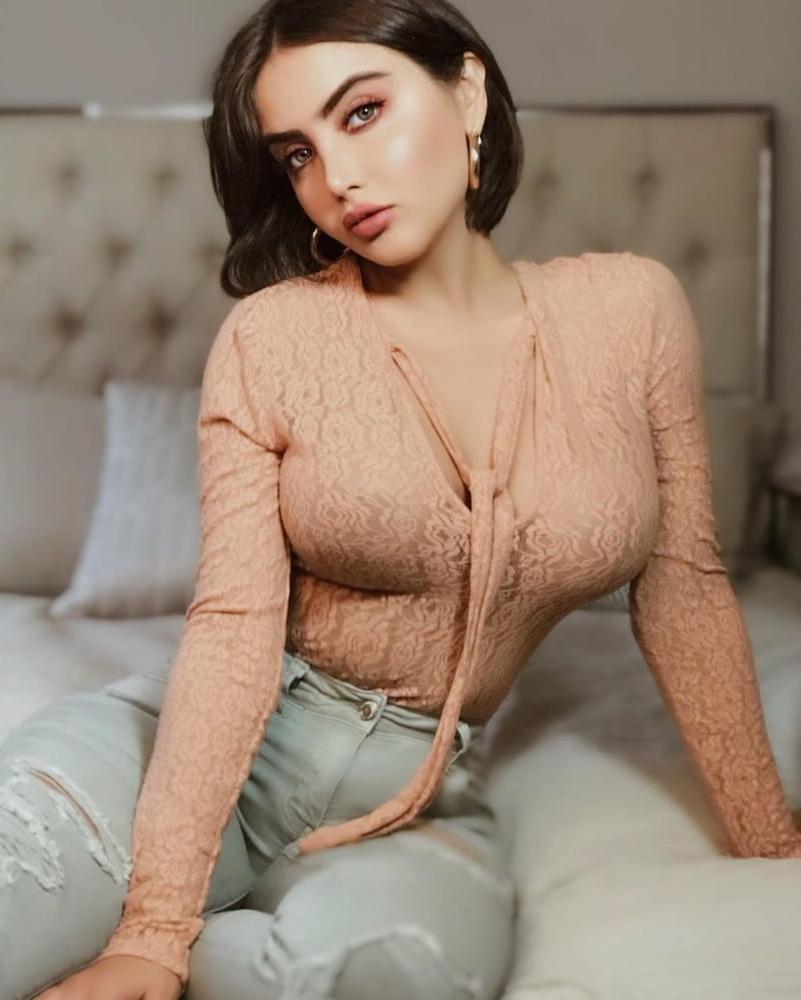 25P Persian Iranian Models - 1