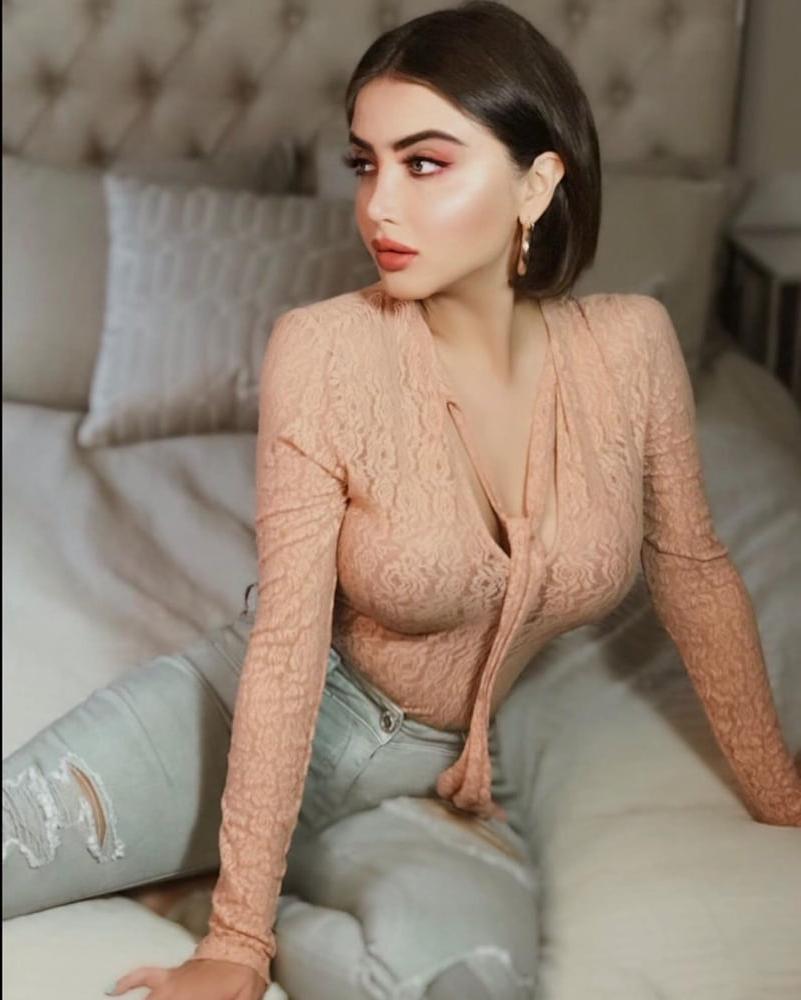 25P Persian Iranian Models - 1