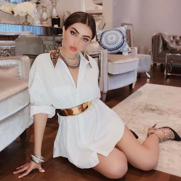 25P Persian Iranian Models - 1