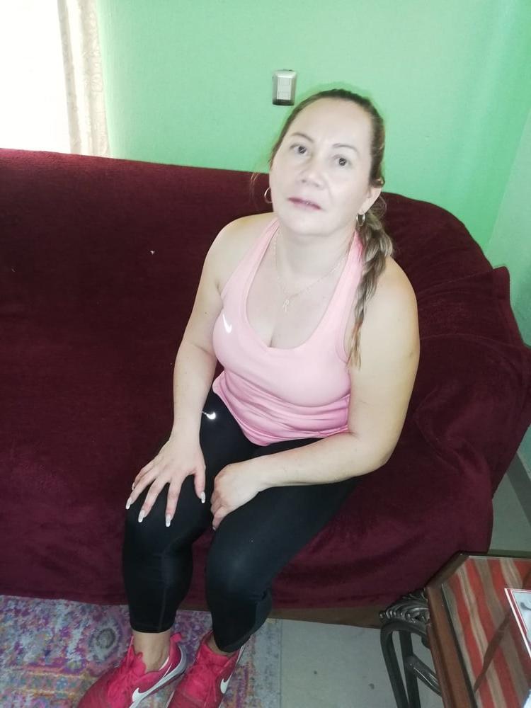 25P madura cachonda