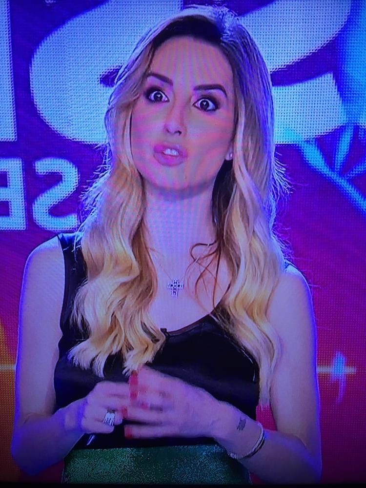 25P Italian sports showgirl