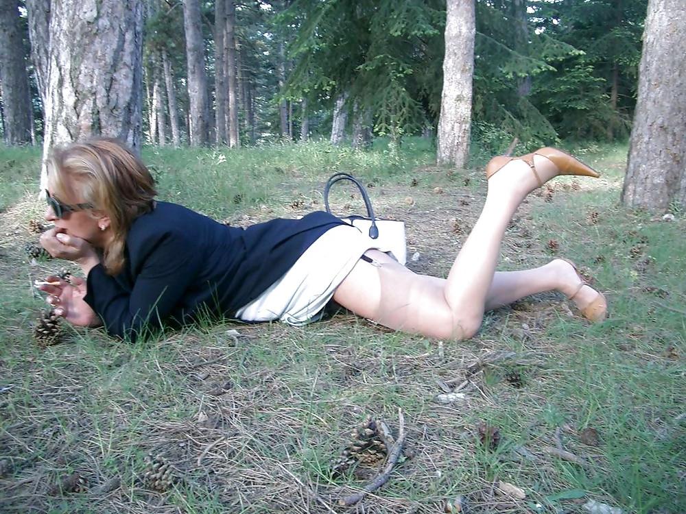 25P Sexy mature in action