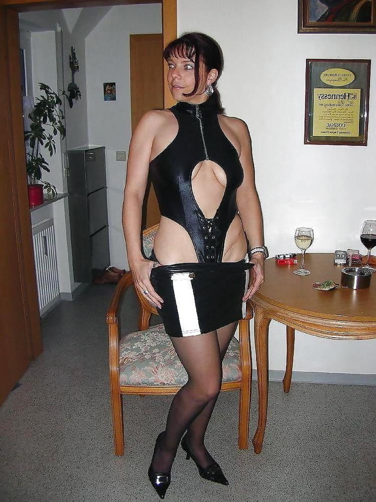 25P MATURES DRESSED LIKE SLUTS 47