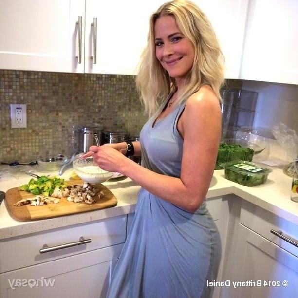25P Celebrity Boobs - Brittany Daniel