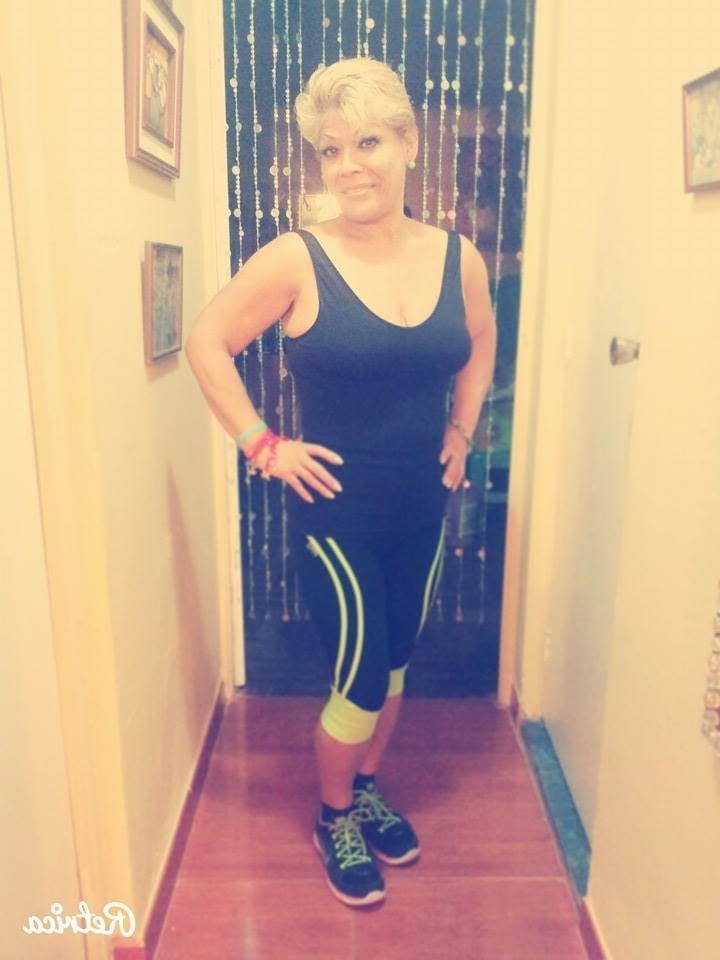 23P abuela bien rica