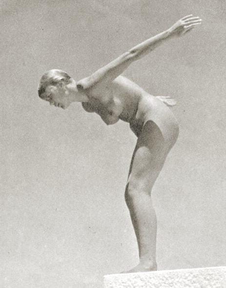 25P Naked people of vintage photos Vol. 10