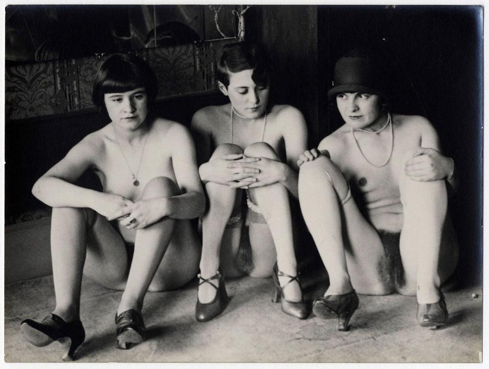 25P B&amp;W Vintage Pics 8