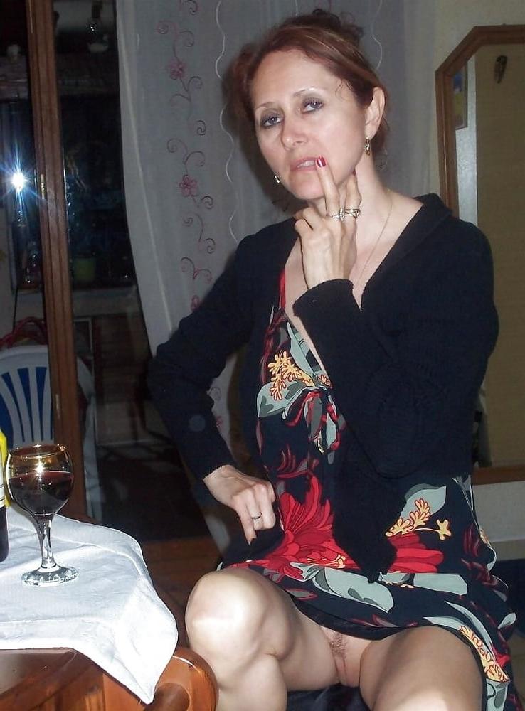 24P Belles Femmes Matures