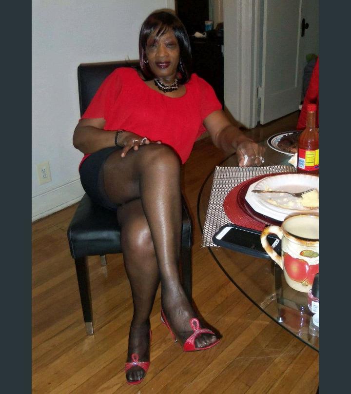 14P Tasty Grandmas
