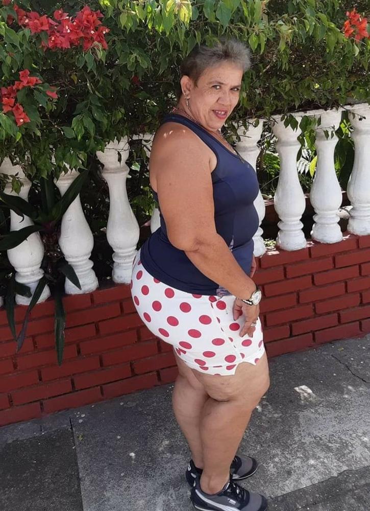 25P Lourdes Aguilera