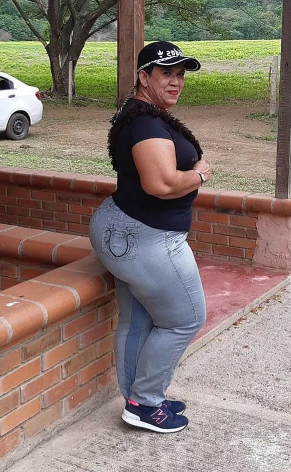 25P Lourdes Aguilera