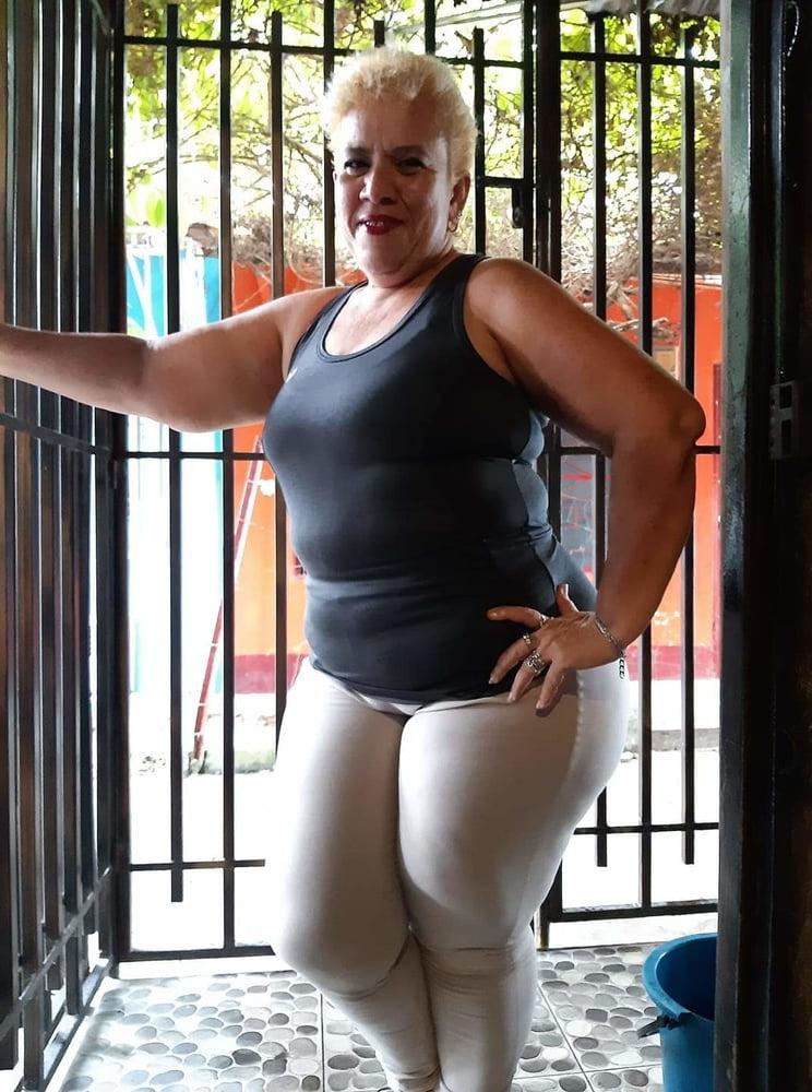 25P Lourdes Aguilera
