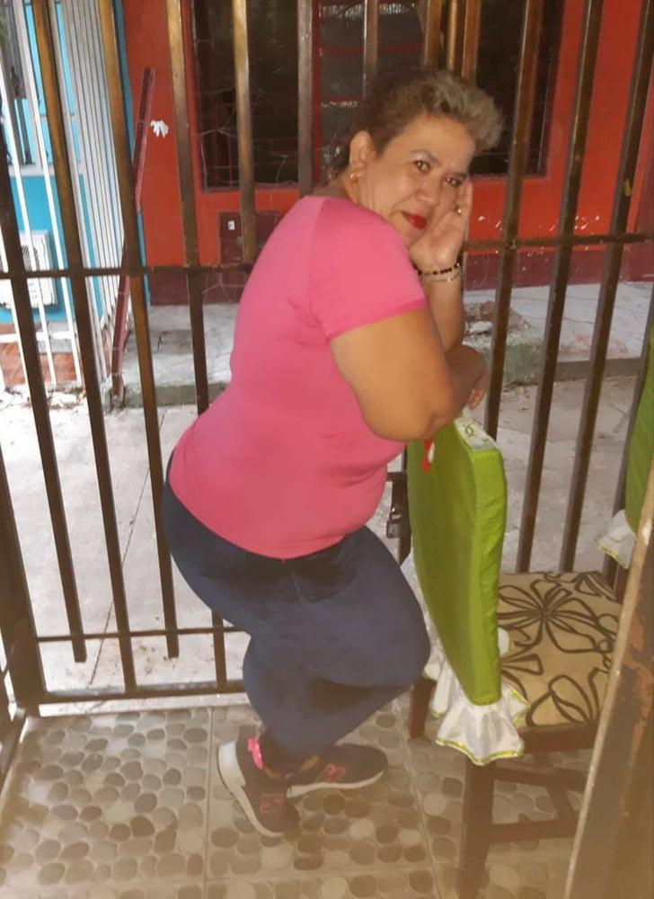 25P Lourdes Aguilera