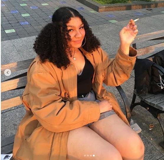 16P Smoking Hot Tinder Latina Ghetto Slut Cigarettes projects