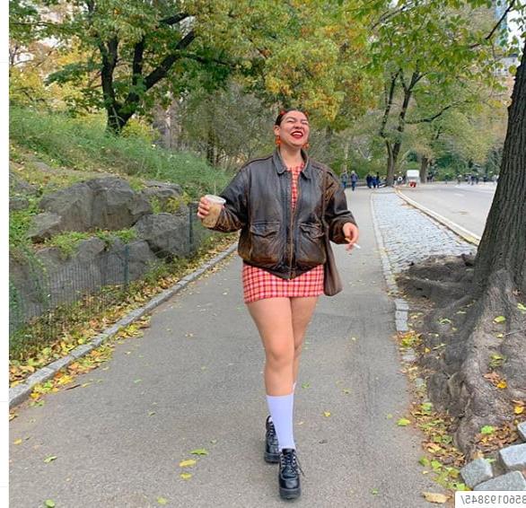16P Smoking Hot Tinder Latina Ghetto Slut Cigarettes projects