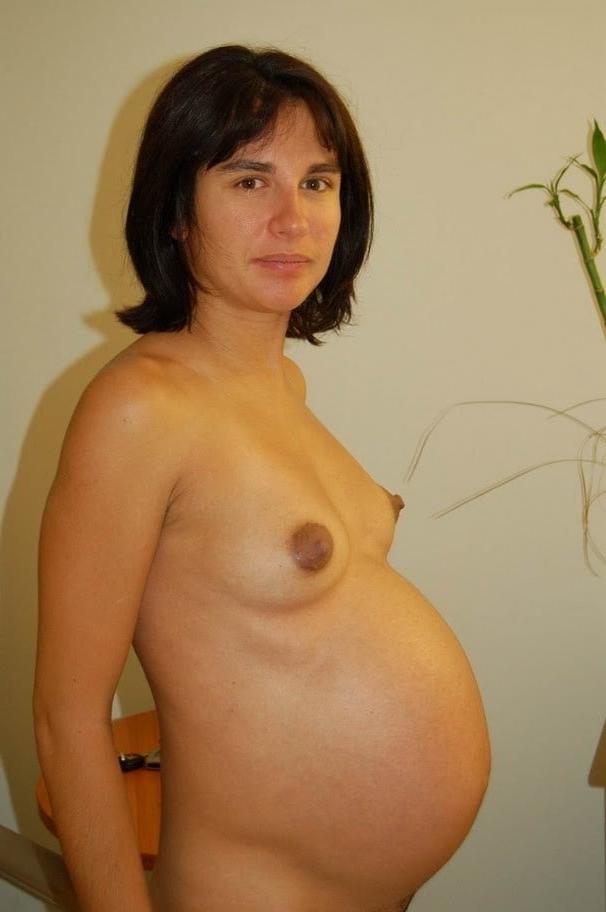 25P pregnant Viviane