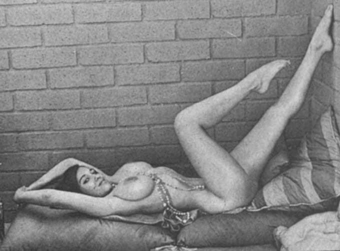 25P Vintage Boobs 17
