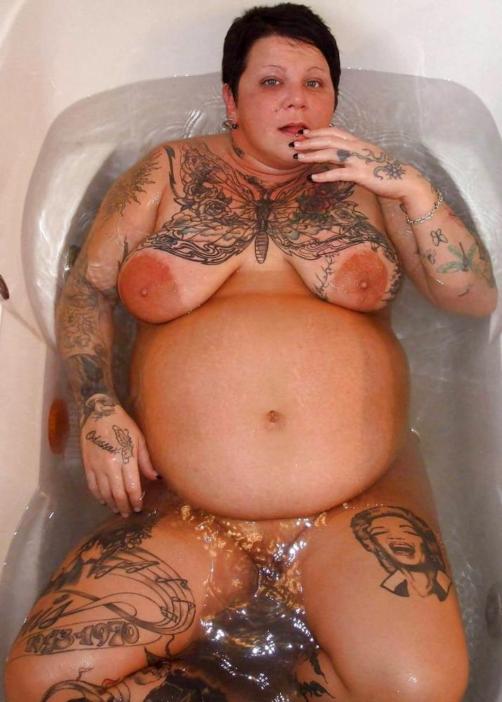 25P sexy tattoo women