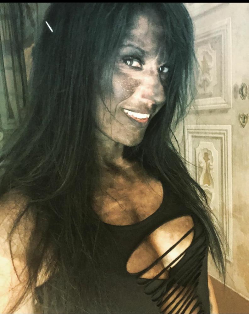 20P Cristina Scabbia sexy Italian metal MILF