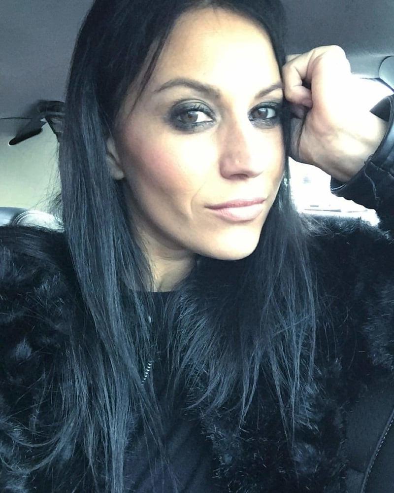 20P Cristina Scabbia sexy Italian metal MILF