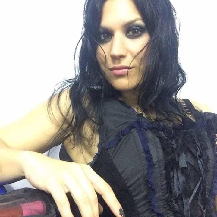 20P Cristina Scabbia sexy Italian metal MILF