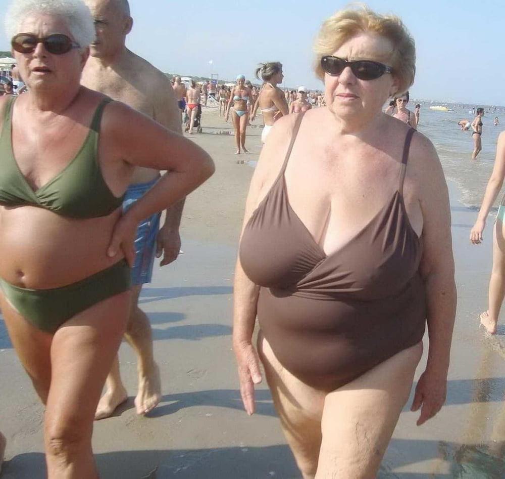 25P From MILF to GILF with Matures in between 307