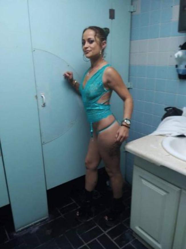 9P Yummy Cuban Slut from Key West