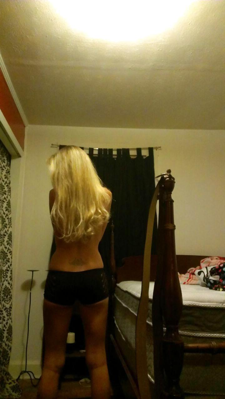 5P 2nd grade MILF teacher that loves DP