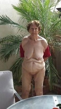 25P Cougars Grannies Milfs 59