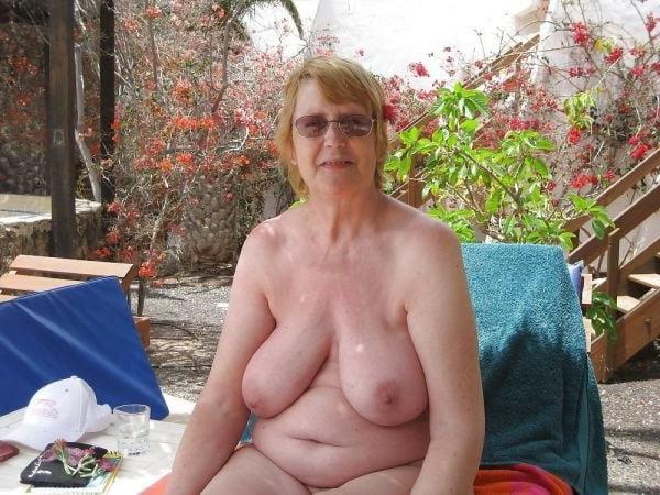 25P Cougars Grannies Milfs 59