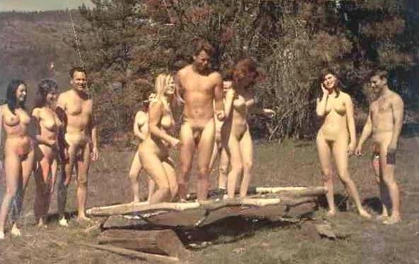 25P Naked people of vintage photos Vol. 6