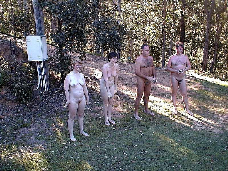 25P Naked people of vintage photos Vol. 7