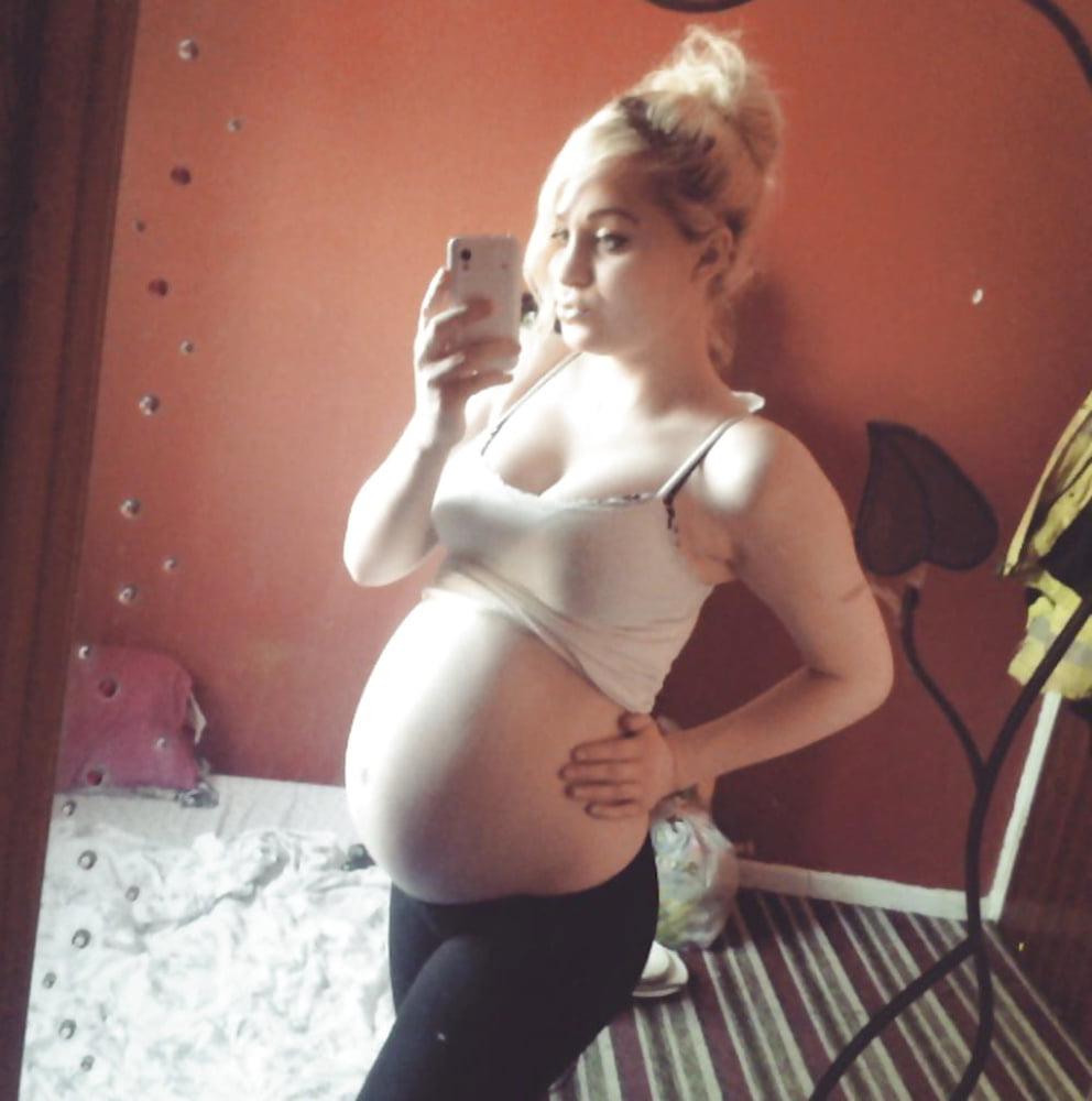 25P pregnant