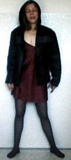 22P Web-slut Heidi is gangbang addicted.