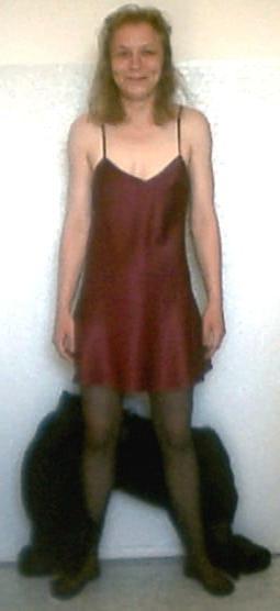 22P Web-slut Heidi is gangbang addicted.
