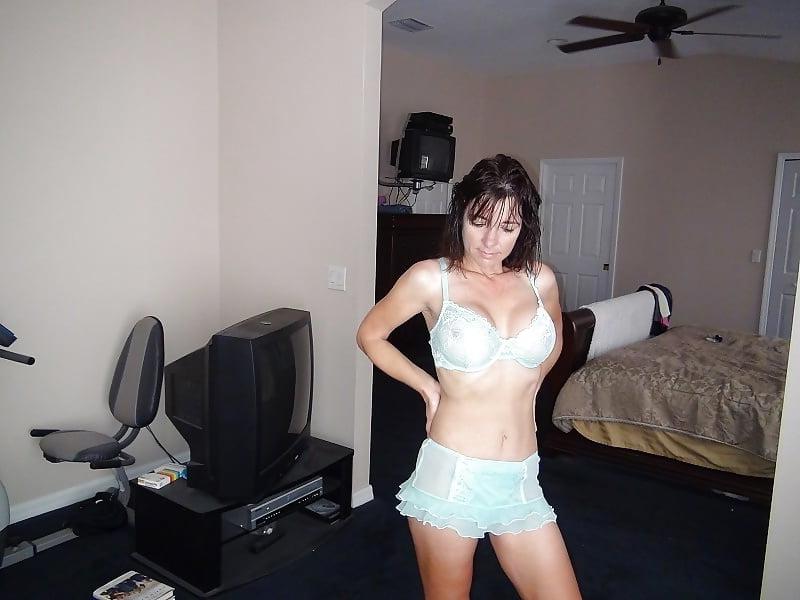25P FAKE TITS BANGING BOD