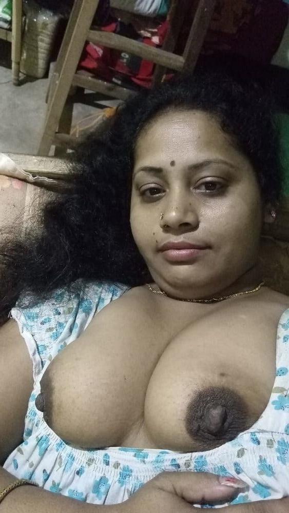 25P BANGLA AUNTY