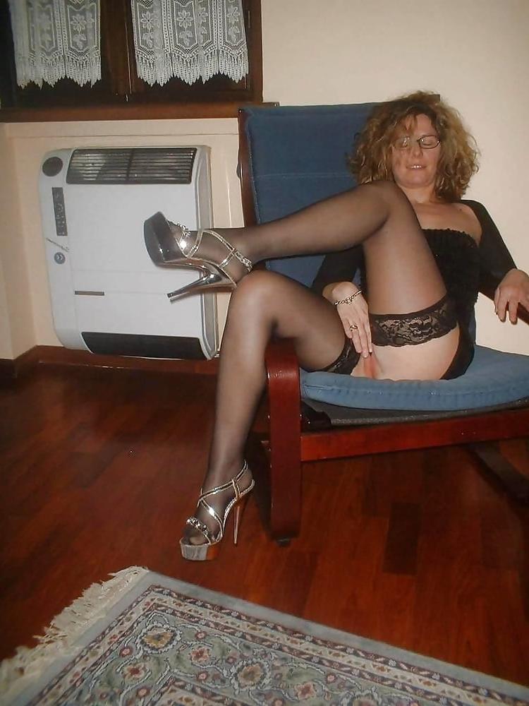 25P MATURES DRESSED LIKE SLUTS 45