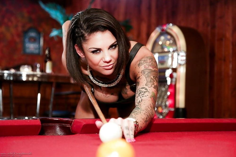 25P Pool Hall Hustlers 4