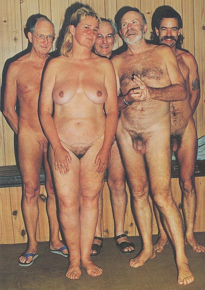 25P Naked people of vintage photos Vol. 3