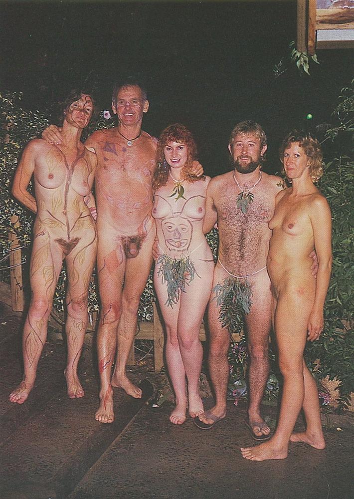25P Naked people of vintage photos Vol. 3