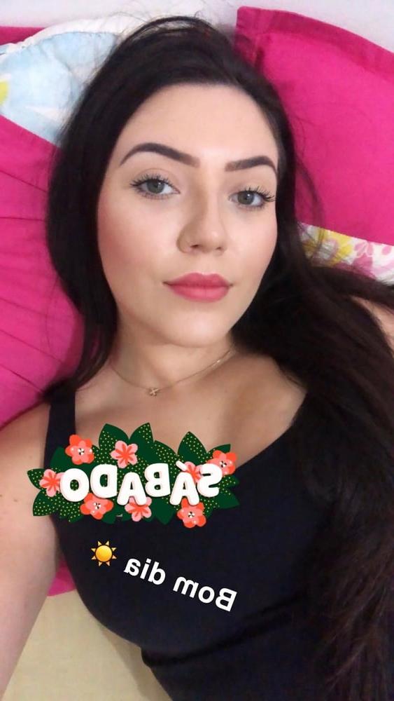 25P Portuguese girl from snap