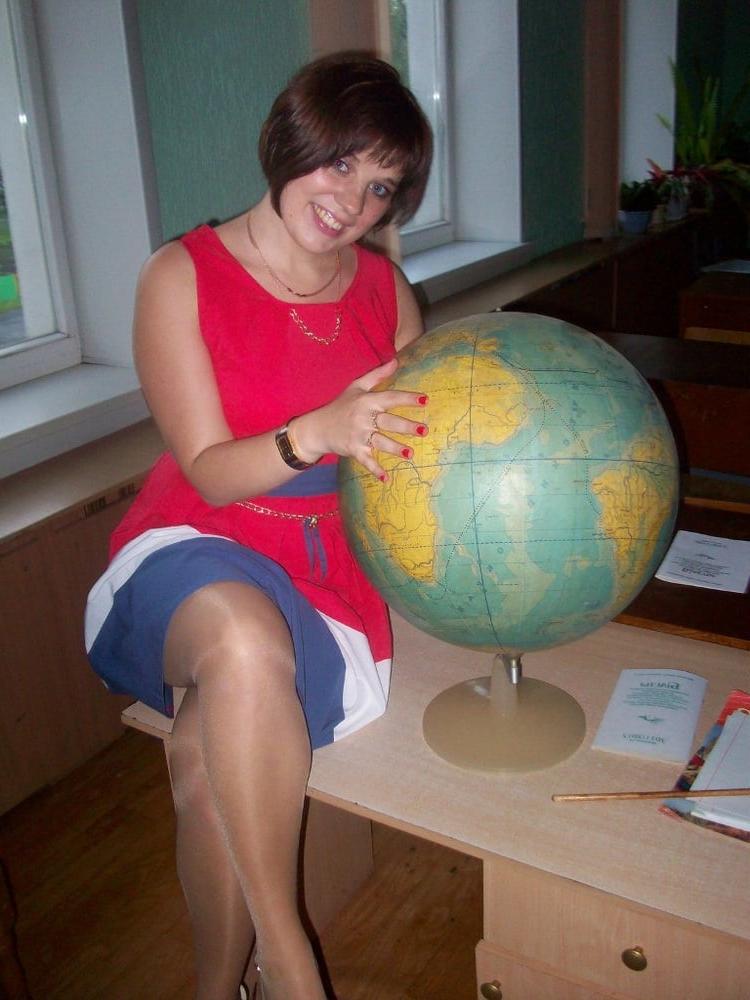 25P Pantyhosed Teachers
