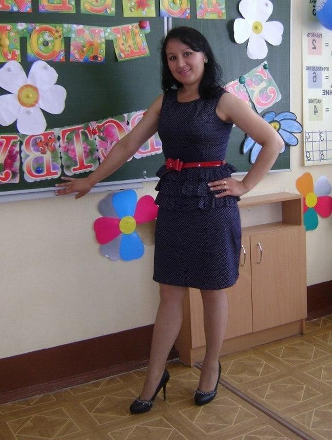 25P Pantyhosed Teachers