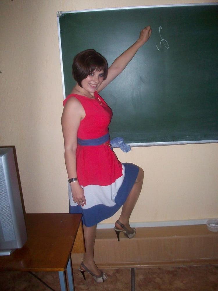 25P Pantyhosed Teachers