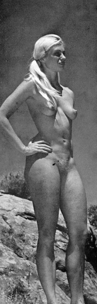 25P Vintage Nudists 34